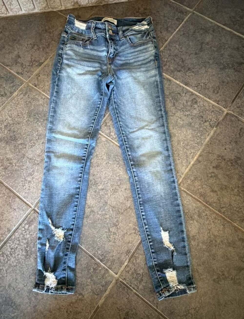 265 BKE Payton Mid-Rise Ankle Skinny Distressed Jeans Size 24